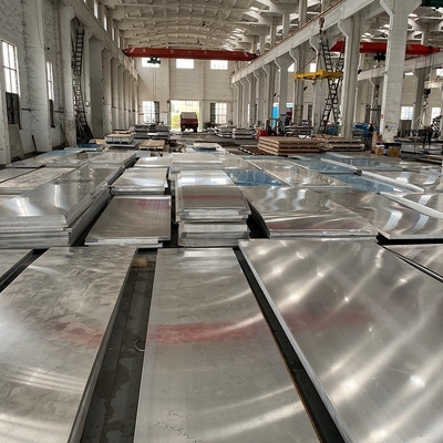 Customized Length Aluminum Profile 7075 7A04 7A09 7A52 7A05 with 0.2mm Thickness